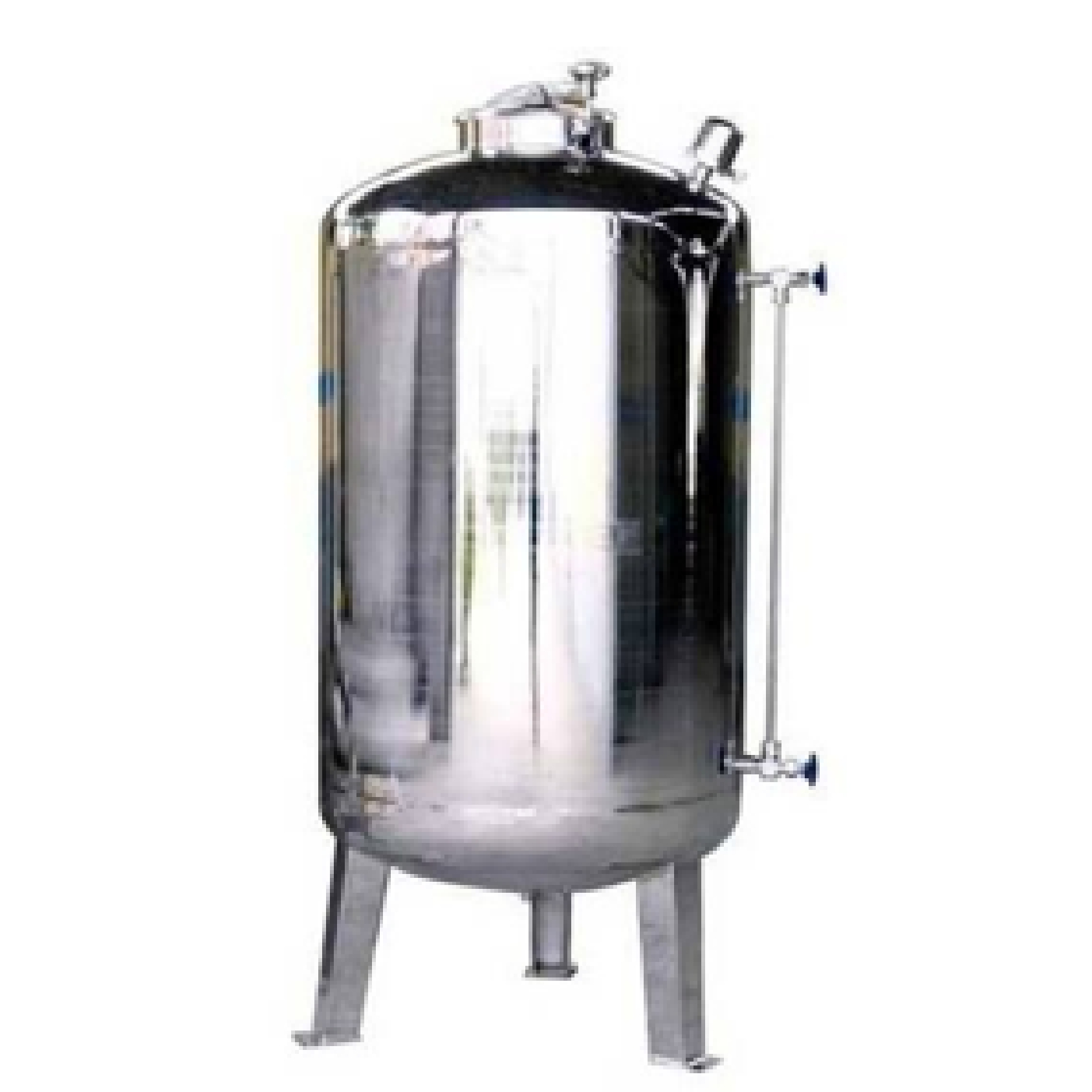 Stainless steel tank installation